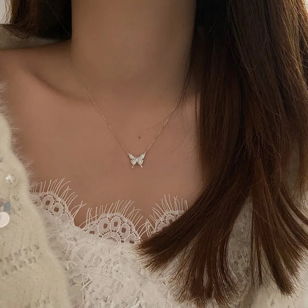 Elegant Rhinestone Butterfly Pendant Necklace Simple Thin Metal Chain Choker Necklace Women's Trendy Party Neck Jewelry