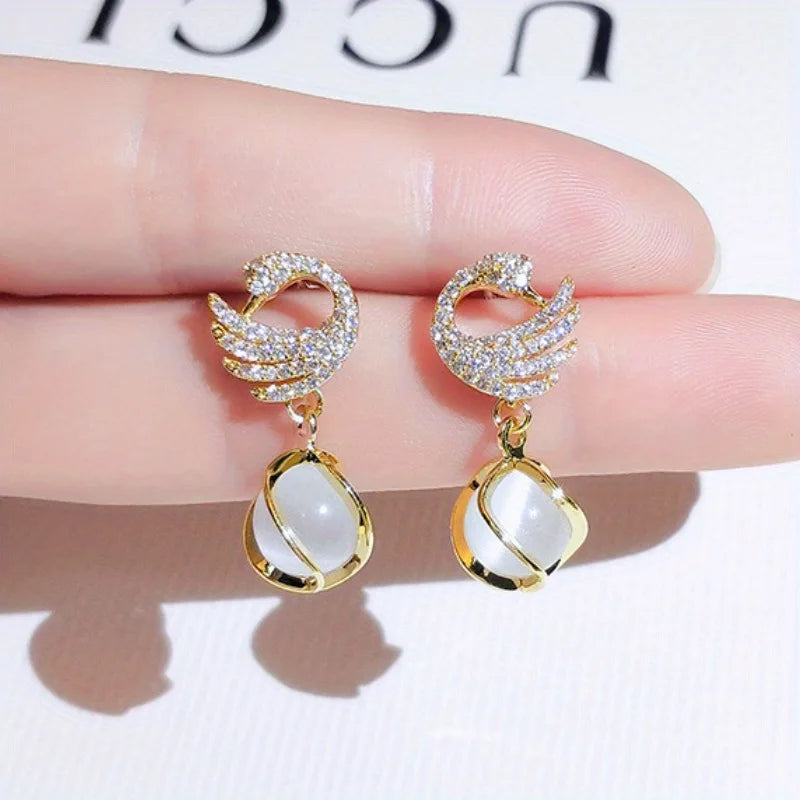 New Fashion Fine Swan Earrings Women Stainless Steel Earrings Temperament High Quality Jewelry Opal Jewellery Women